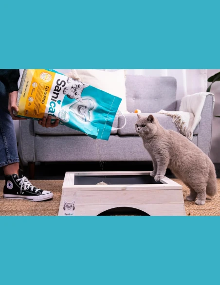 Arena Absorbente para Gatos SANICAT CLUMPING sin Fragancia 10L