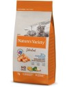 aliment pour chats stérilisés NATURES VARIETY ORIGINAL avec saumon, 1,25 kg NATURES VARIETY - 1